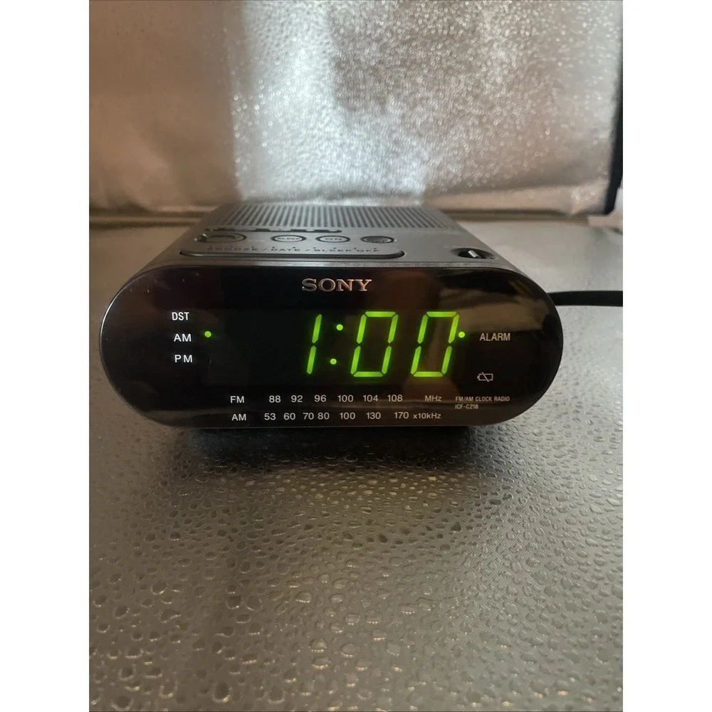 Sony Dream Machine AM/FM Radio LED Alarm Clock ICF-C218  - TESTED